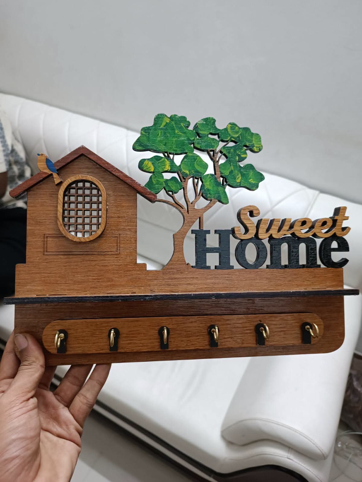 Wooden key holder (tree/